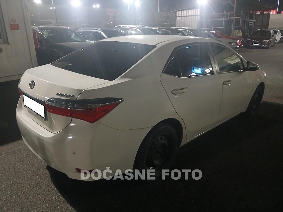 Toyota Corolla 1.6 i 