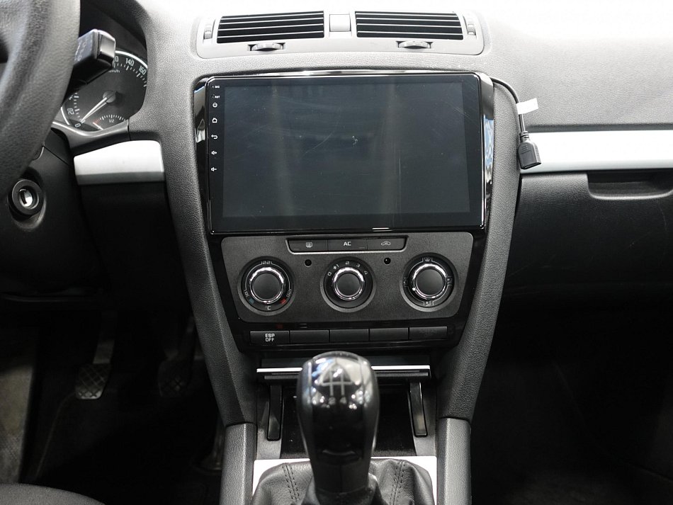 Škoda Octavia II 1.6i 