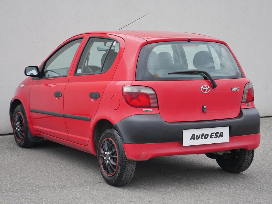 Toyota Yaris 1.0i 