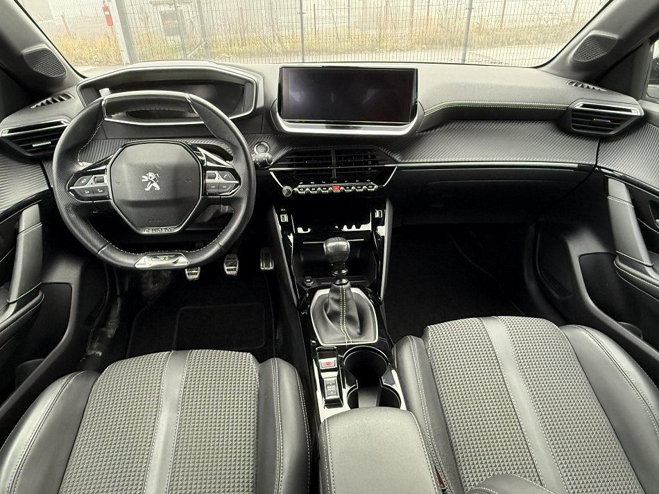 Peugeot 208 1.2PT GT Line