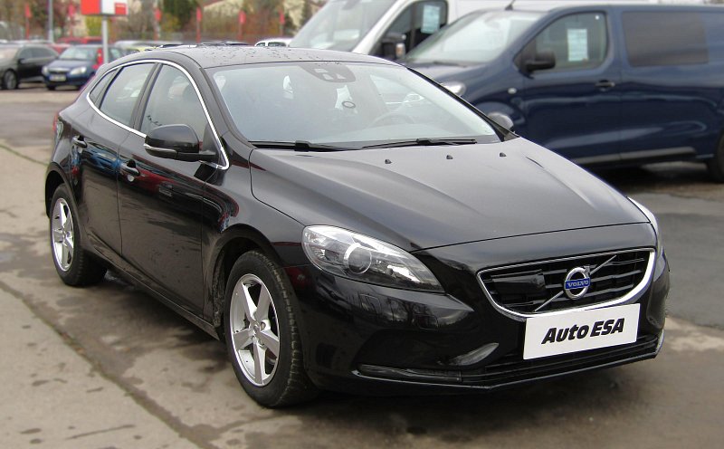 Volvo V40 2.0 D3 