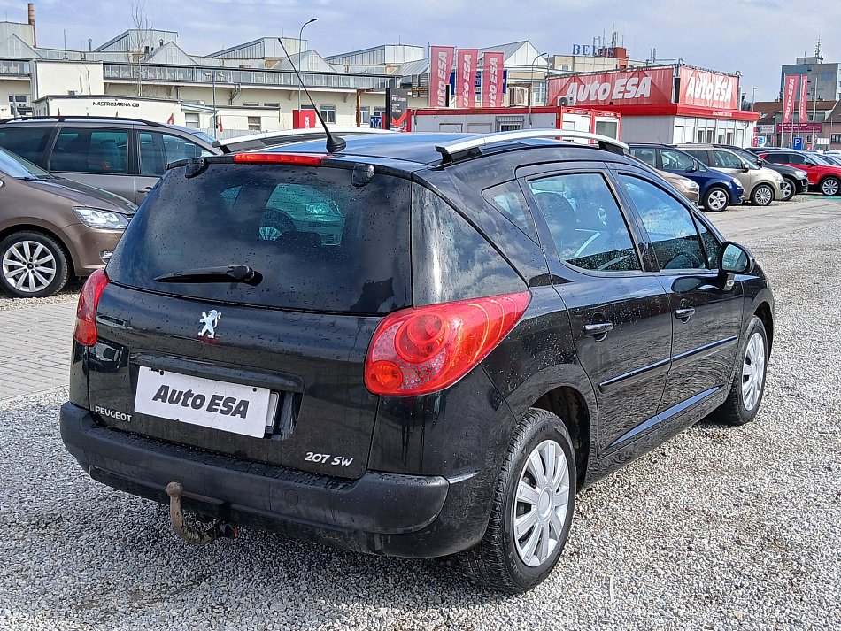 Peugeot 207 1.6i 