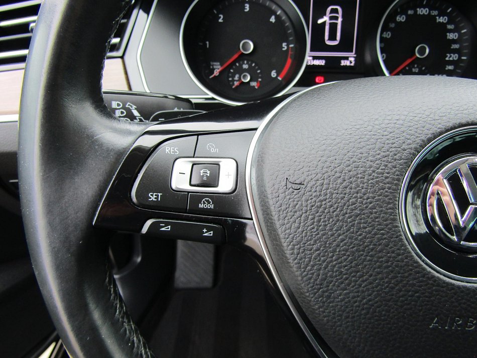 Volkswagen Passat 2.0TDi 