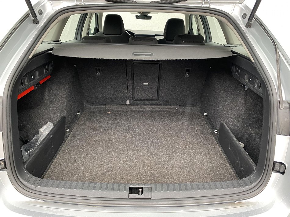 Škoda Octavia IV 1.5 TSi Style e-TEC