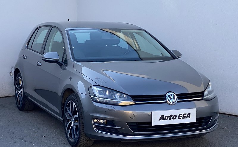 Volkswagen Golf 1.4 TSI 