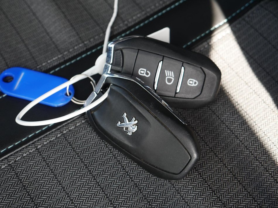 Peugeot 2008 1.5 HDi Allure