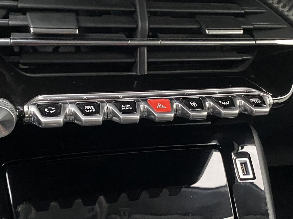 Peugeot 208 1.2PT Allure