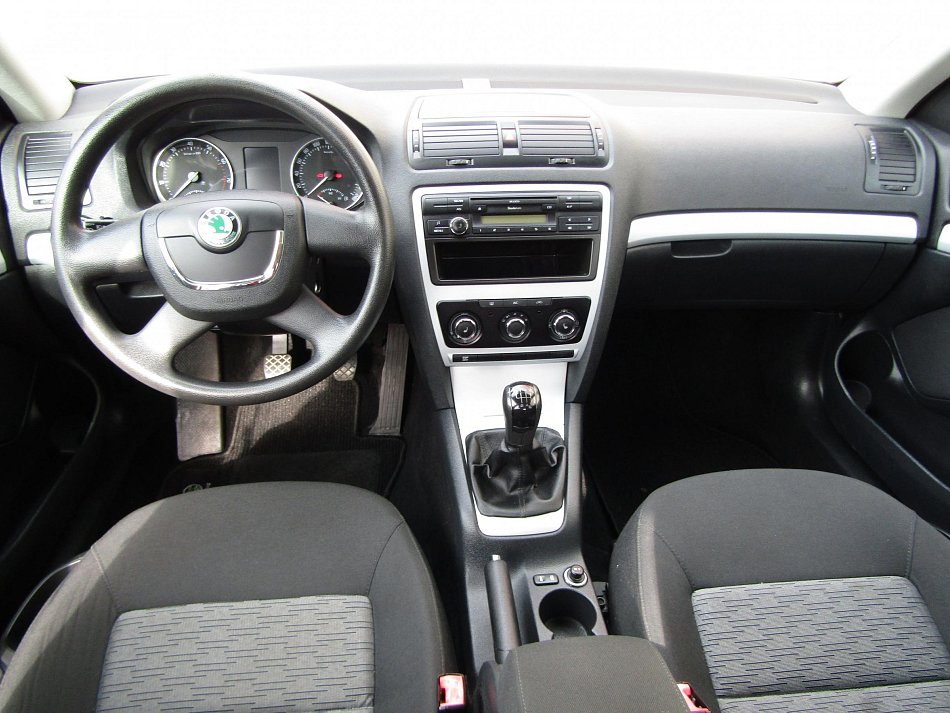 Škoda Octavia II 1.4 TSi Ambiente