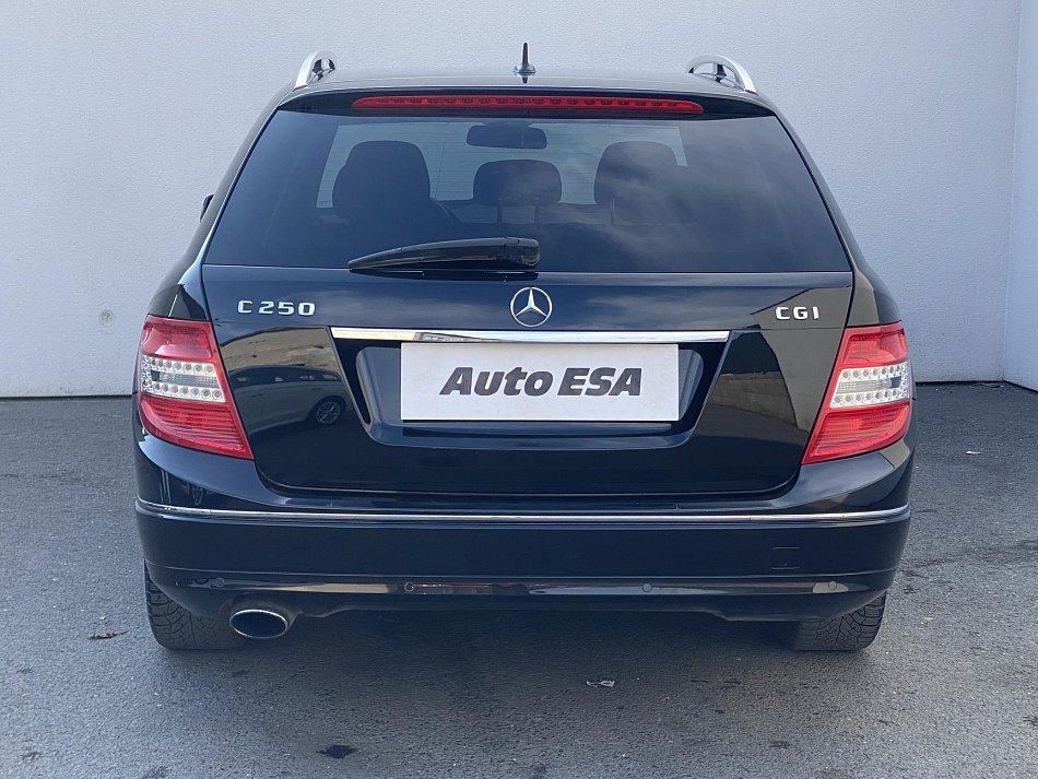 Mercedes-Benz Třída C 1.8K  C250