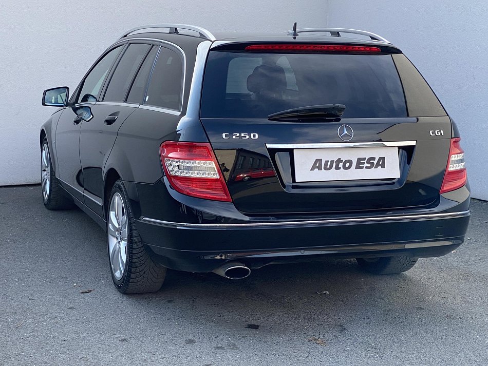 Mercedes-Benz Třída C 1.8K  C250