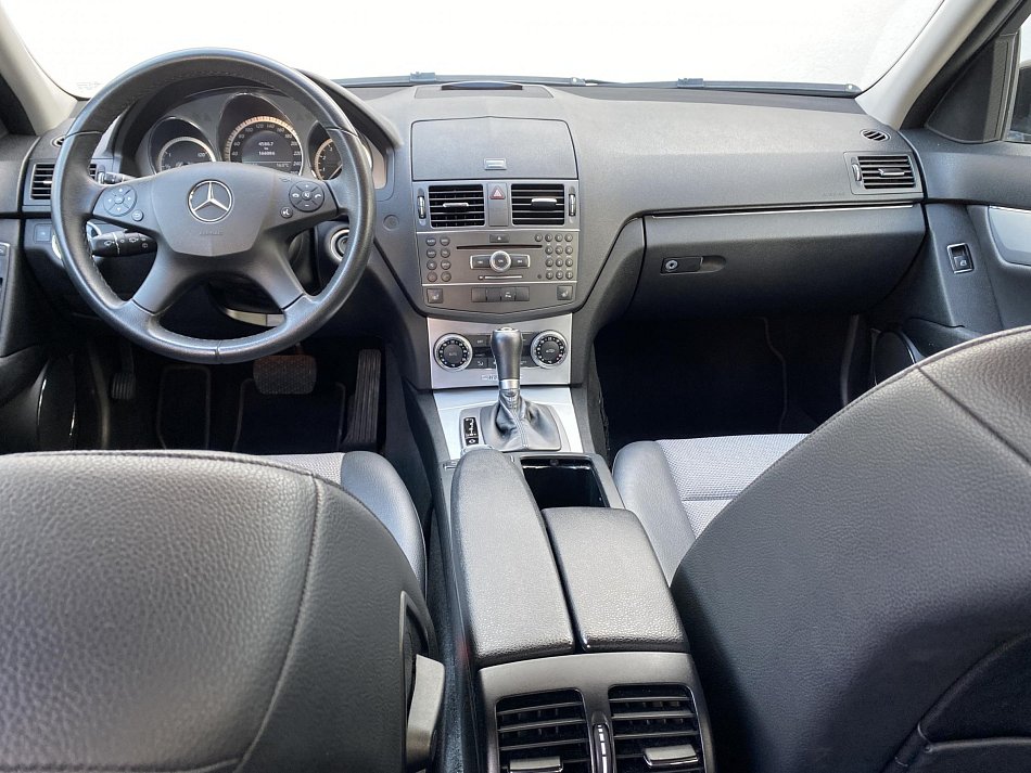 Mercedes-Benz Třída C 1.8K  C250