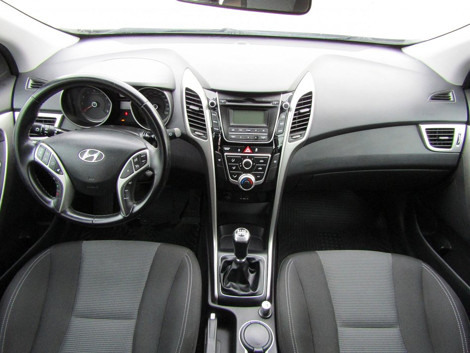Hyundai I30 1.6i 