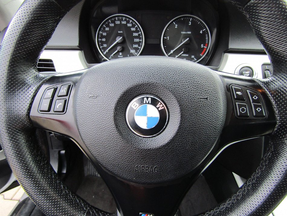 BMW Řada 3 320D 