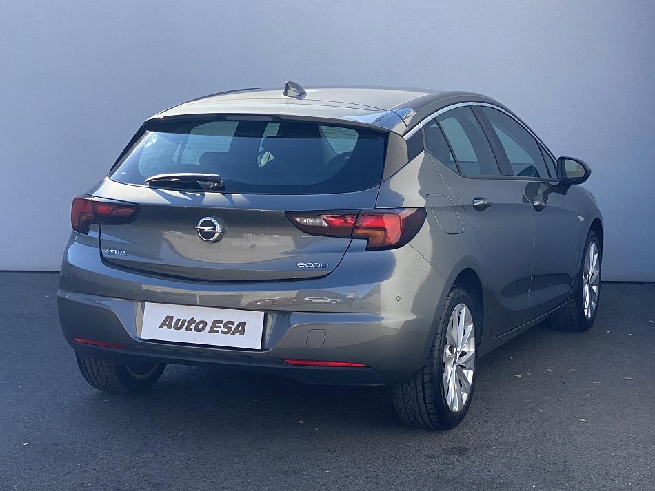 Opel Astra 1.0T Edition
