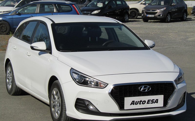 Hyundai I30 1.6 CRDi Trikolor