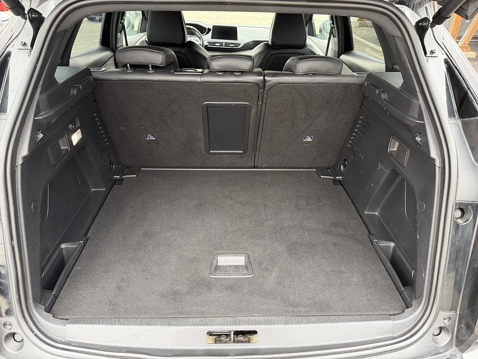 Peugeot 3008 2.0 HDi GT