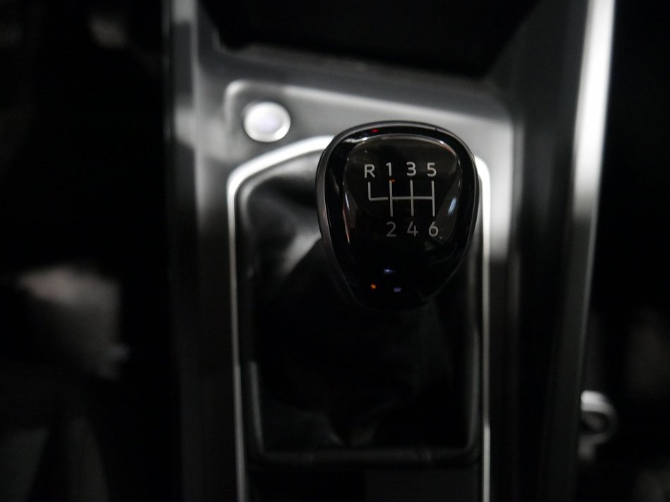 Volkswagen Golf 1.5TSi 