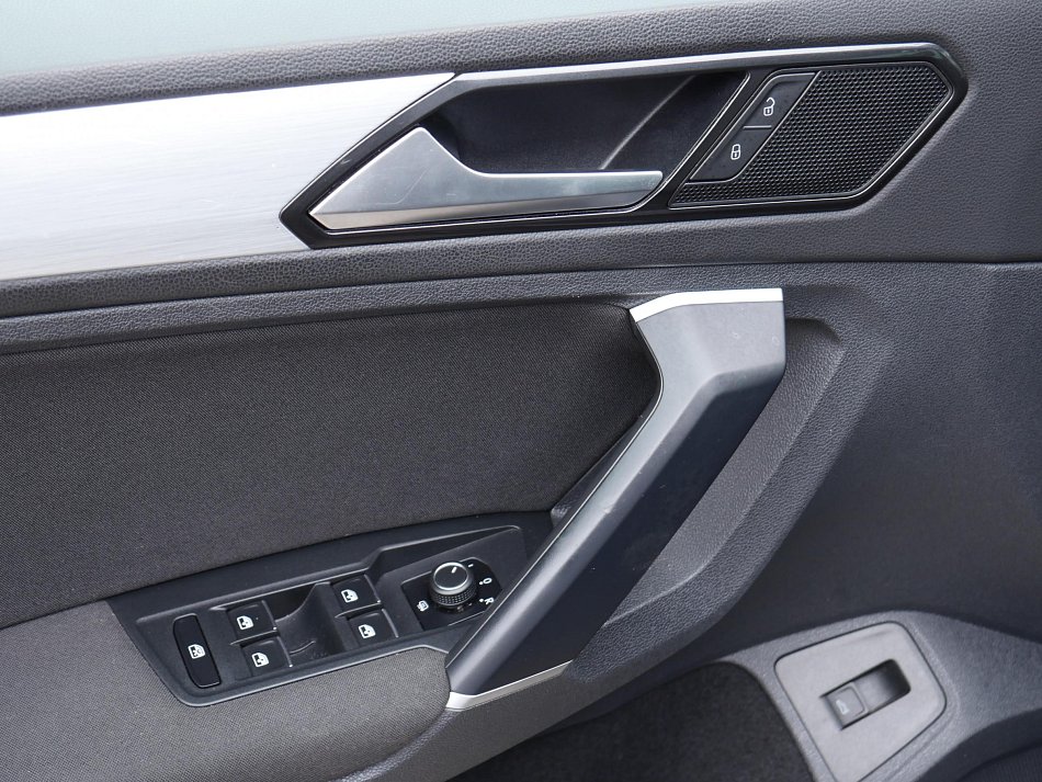 Volkswagen Tiguan 1.4 TSi 