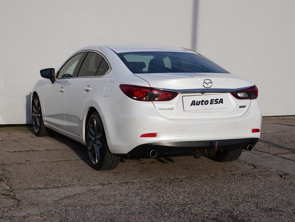 Mazda 6 2.5i Revolution