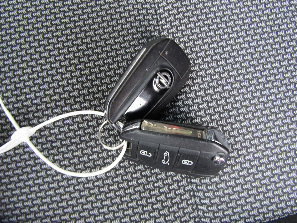 Opel Grandland X 1.2 PT 