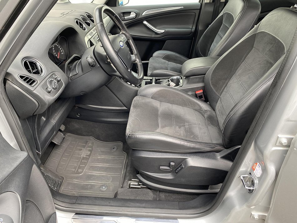 Ford Galaxy 2.0 TDCi Titanium