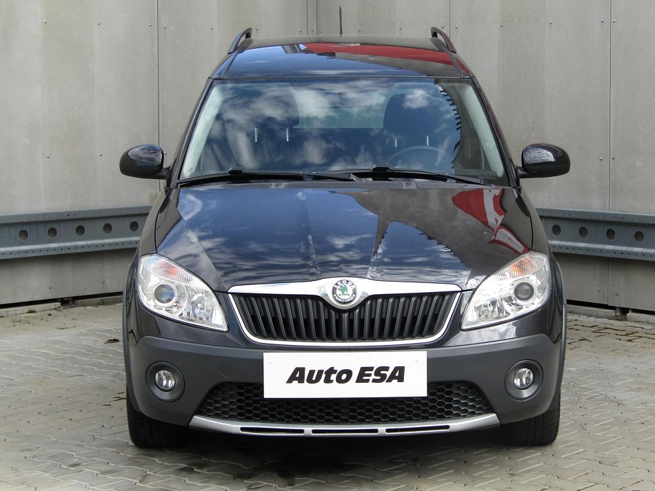 Škoda Roomster 1.2 TSi Scout