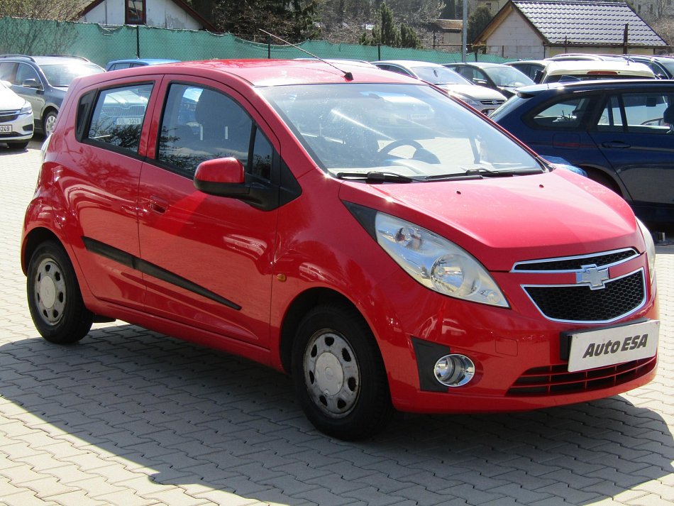Chevrolet Spark 1.0i 