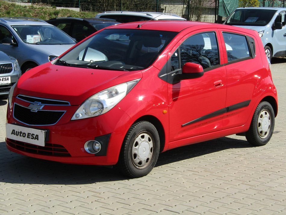 Chevrolet Spark 1.0i 