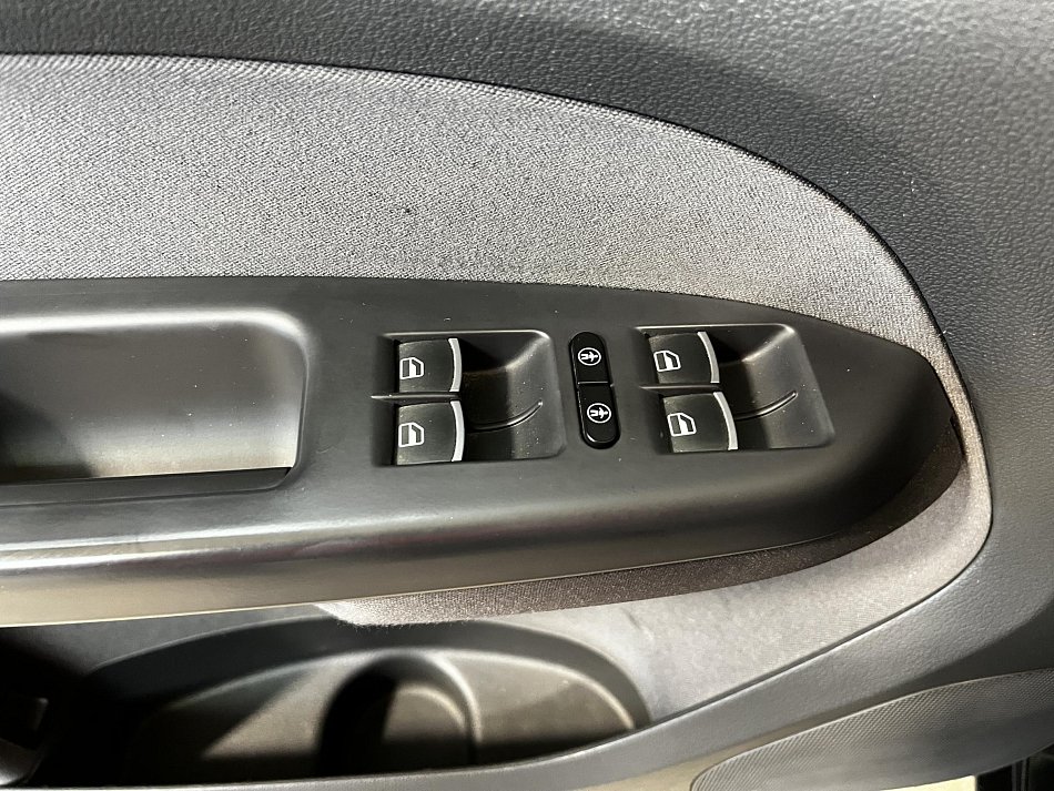 Volkswagen Touran 1.6 TDi 