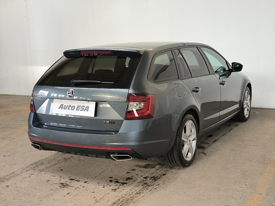 Škoda Octavia III 2.0TDi RS