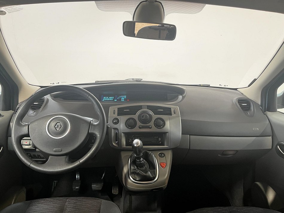 Renault Scénic 1.6i 