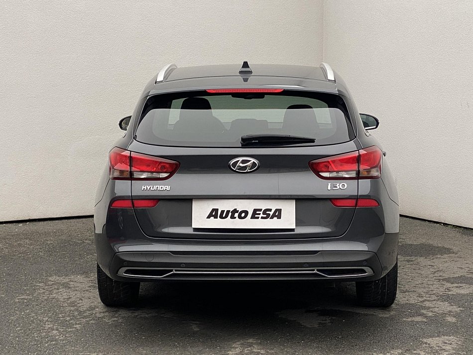 Hyundai I30 1.5 T-GDi 