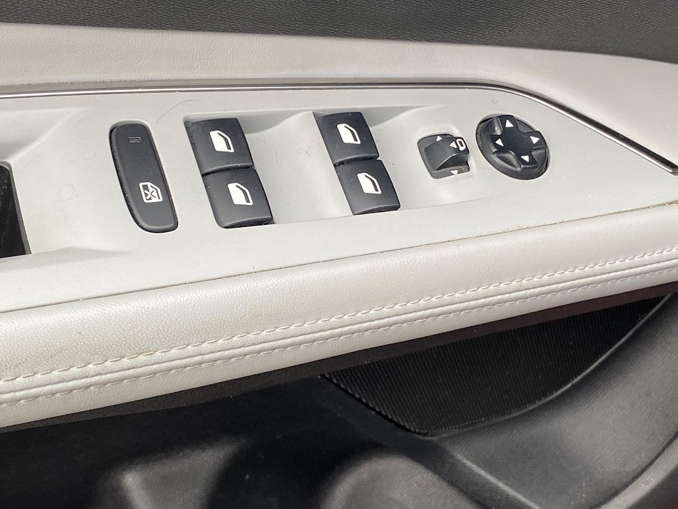 Peugeot 3008 1.5 HDi Allure