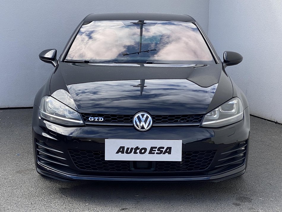 Volkswagen Golf 2.0 TDi 