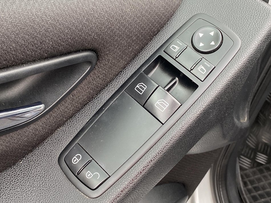 Mercedes-Benz Třída B 1.5 i 