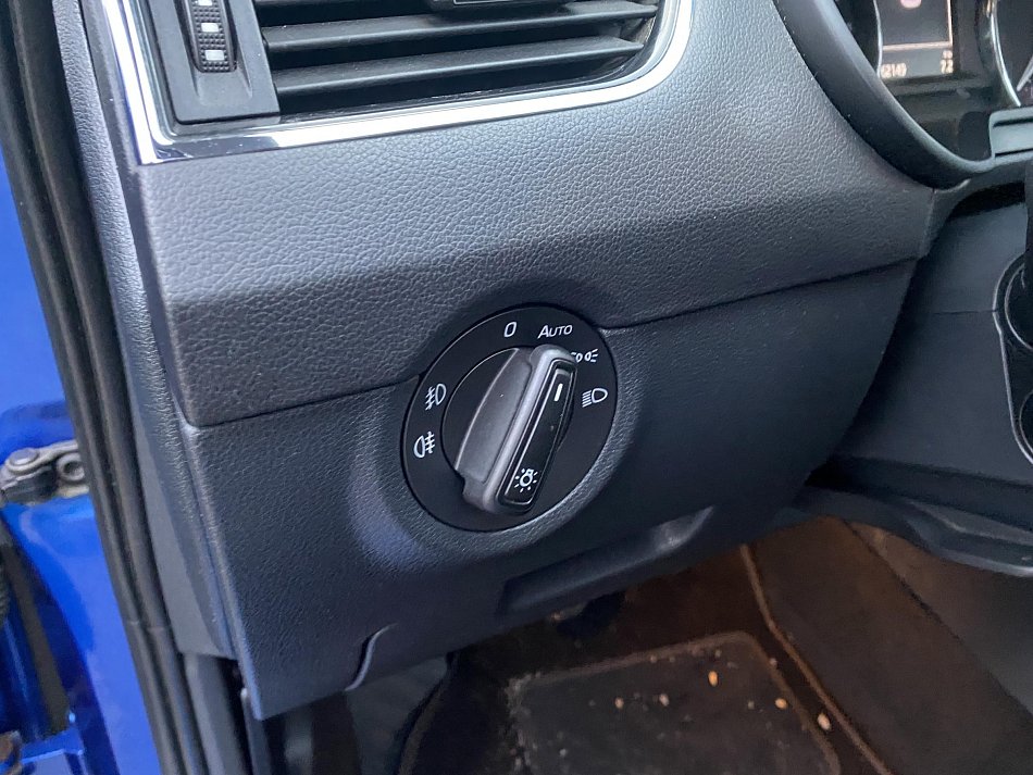 Škoda Octavia III 2.0 TDi Elegance