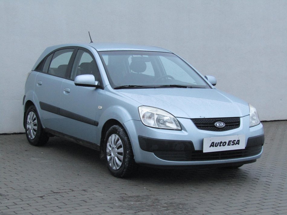 Kia Rio 1.4i 