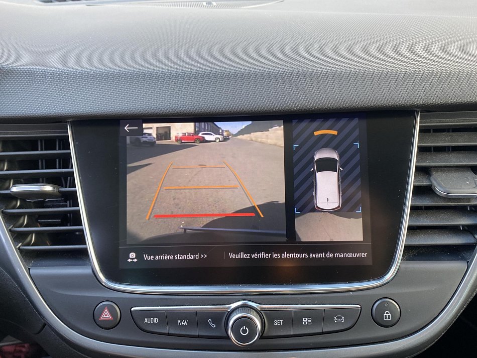 Opel Crossland 1.2 T Elegance