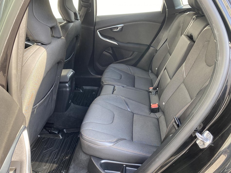 Volvo V40 2.0D Cross Country