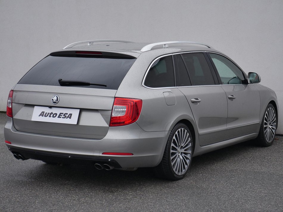 Škoda Superb II 3.6 L&K