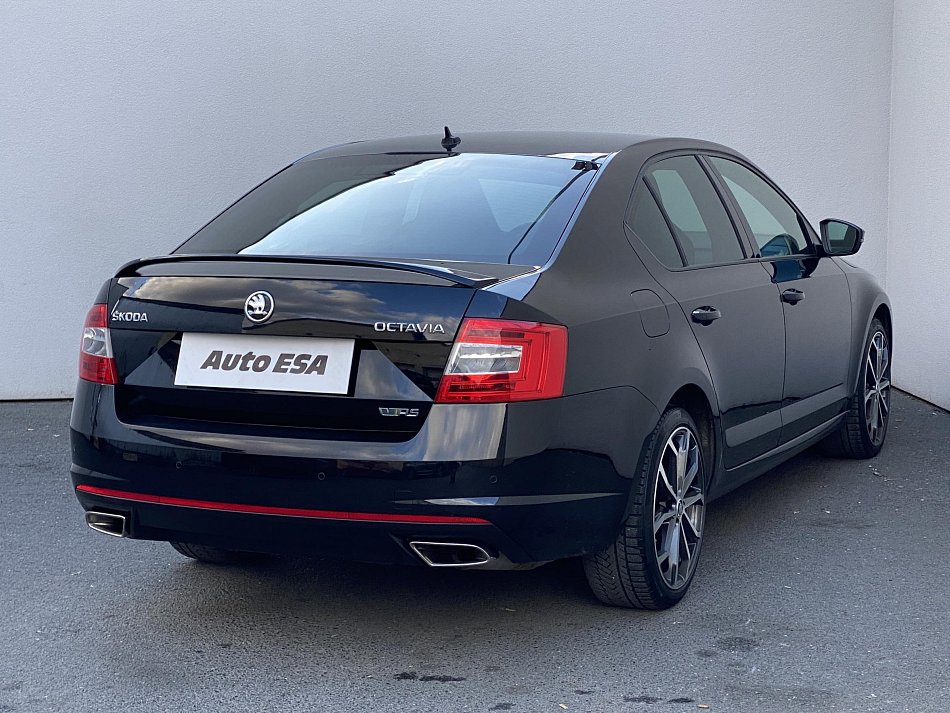 Škoda Octavia III 2.0 TSi RS