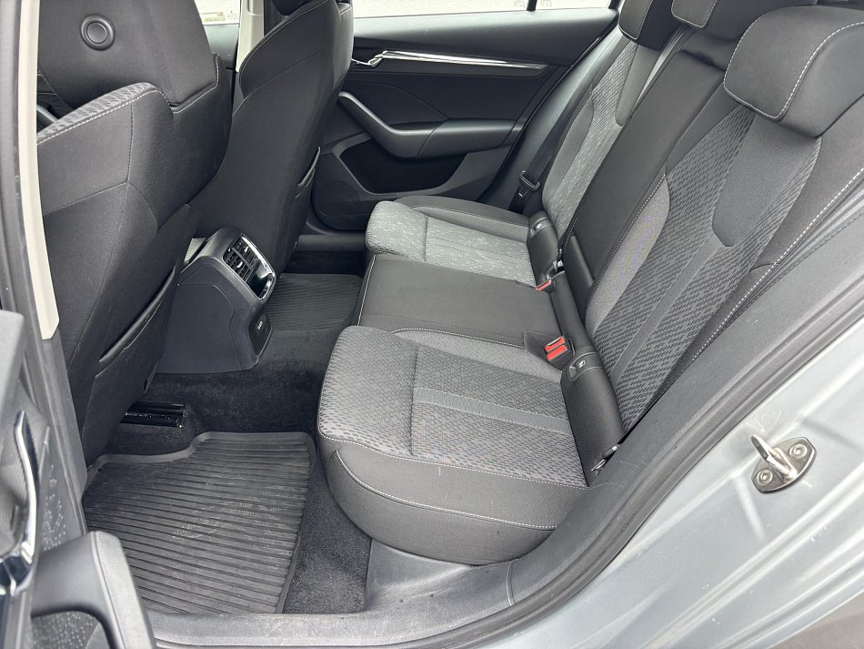 Škoda Octavia IV 2.0 TDi Style