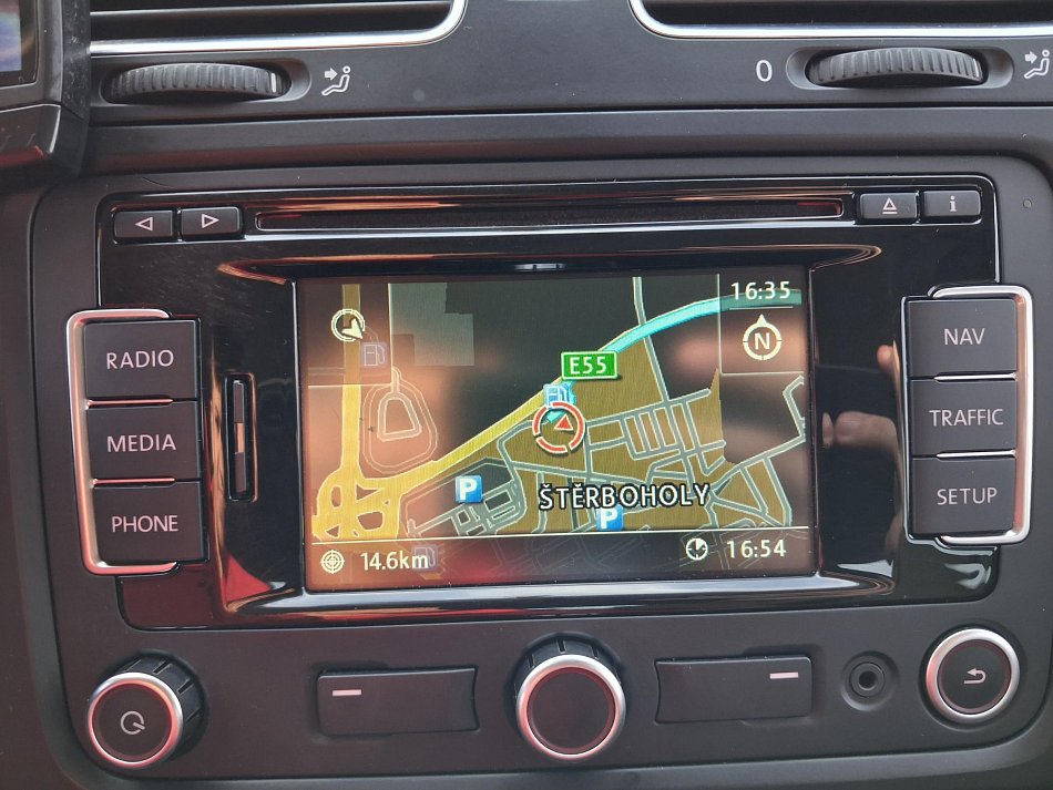 Volkswagen Golf 1.6TDi 