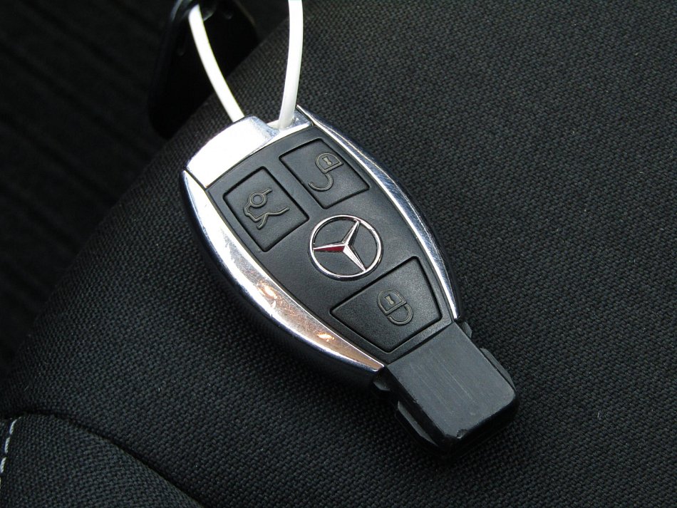 Mercedes-Benz Třída C 1.6 CDi  C 180