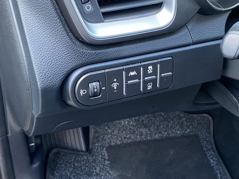 Kia Ceed 1.5T-GDi TOP