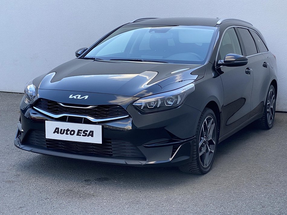 Kia Ceed 1.5T-GDi TOP