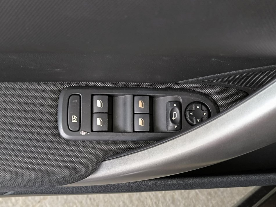 Peugeot 308 1.6 VTi Tendance CC