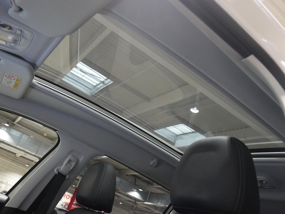 Peugeot 2008 1.2 PT Crossway