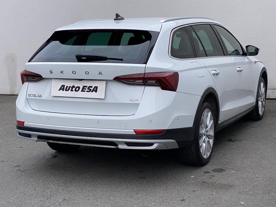 Škoda Octavia IV 2.0 TDi Scout 4x4