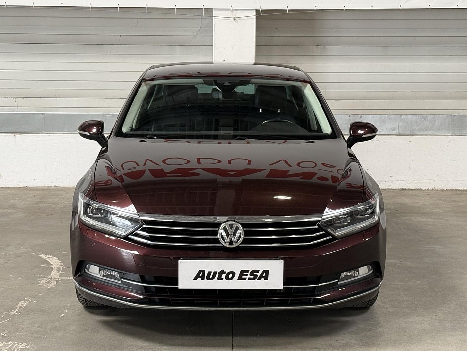 Volkswagen Passat 2.0 TDi Highline